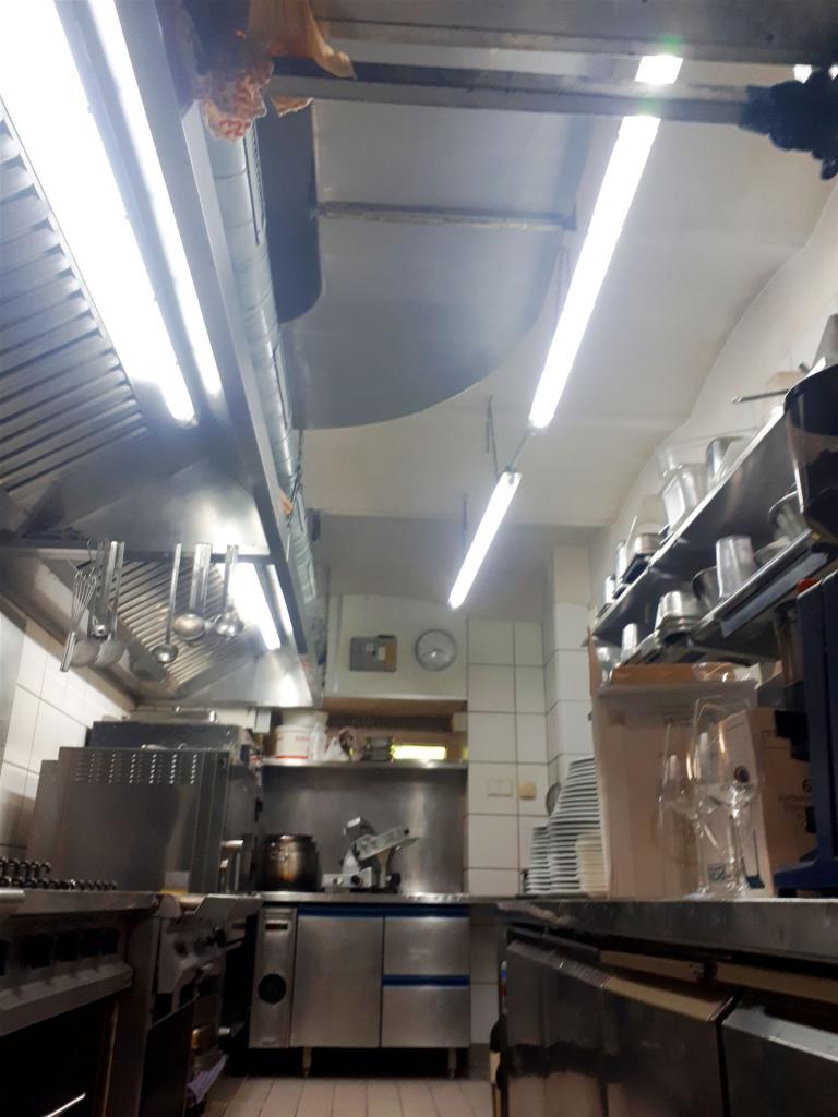 LED-Geschäftsbeleuchtung Indisches Restaurant Agenturauftrag