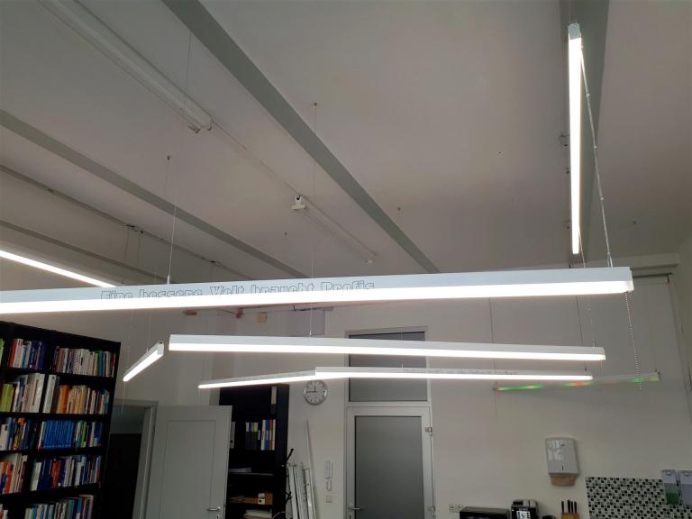 LED-Geschäftsbeleuchtung LED Lampen Architektendesign, Büro als individuelle Anfertigung mit Beschriftung